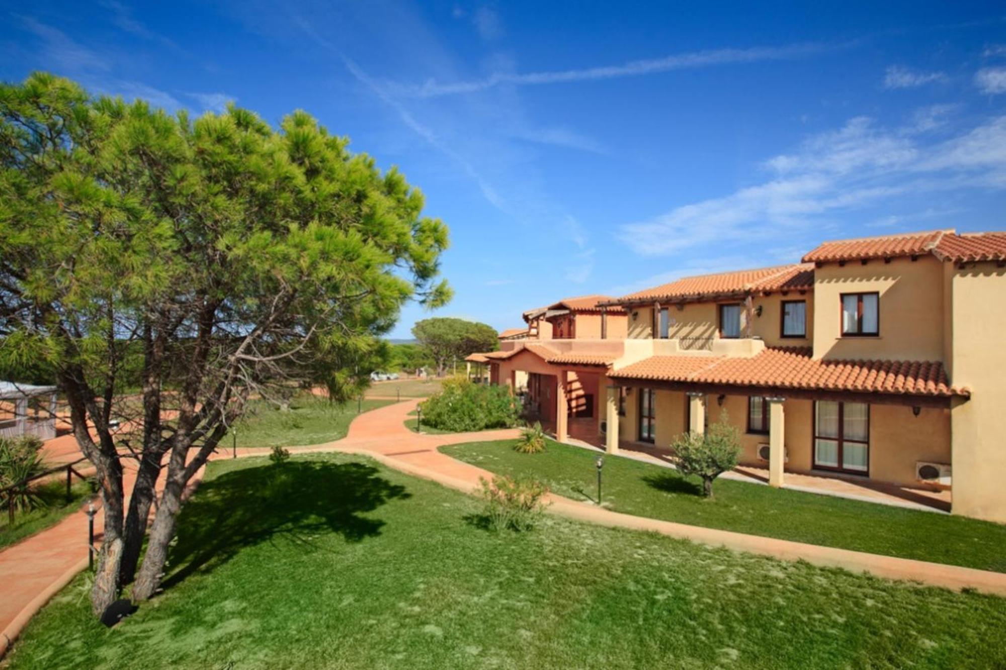 Residence Baia Dei Mirti Vignola Mare Zewnętrze zdjęcie