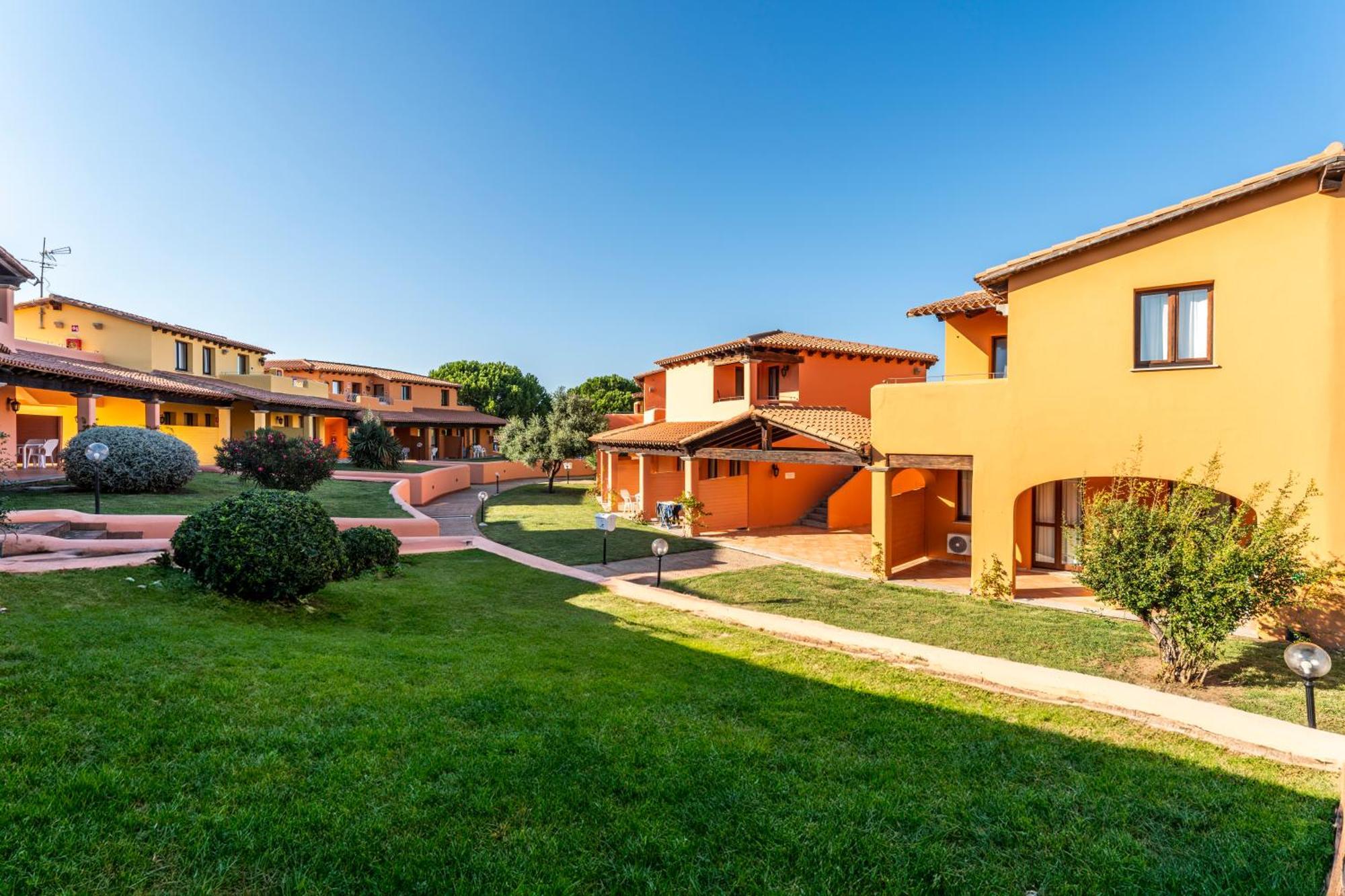 Residence Baia Dei Mirti Vignola Mare Zewnętrze zdjęcie