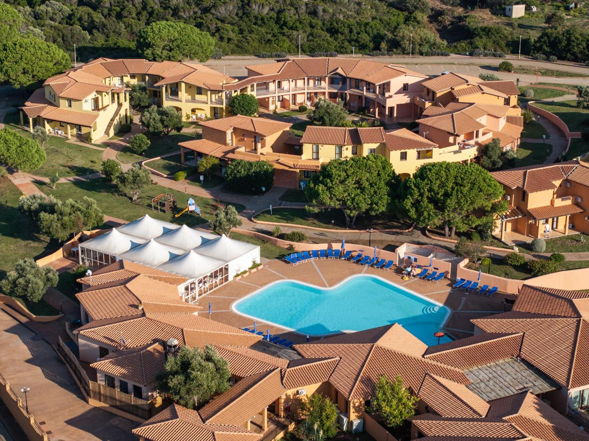 Residence Baia Dei Mirti Vignola Mare Zewnętrze zdjęcie