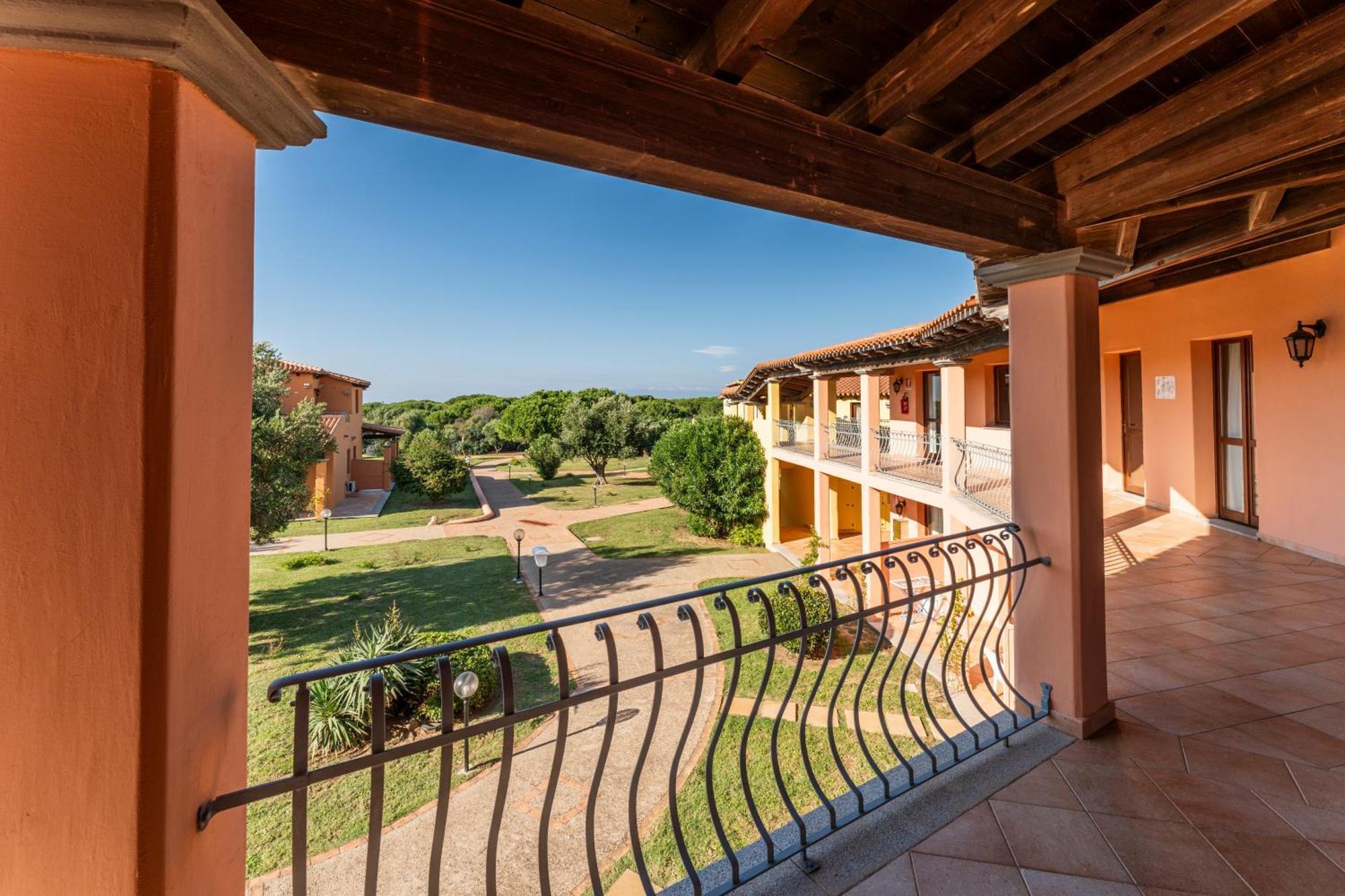 Residence Baia Dei Mirti Vignola Mare Zewnętrze zdjęcie