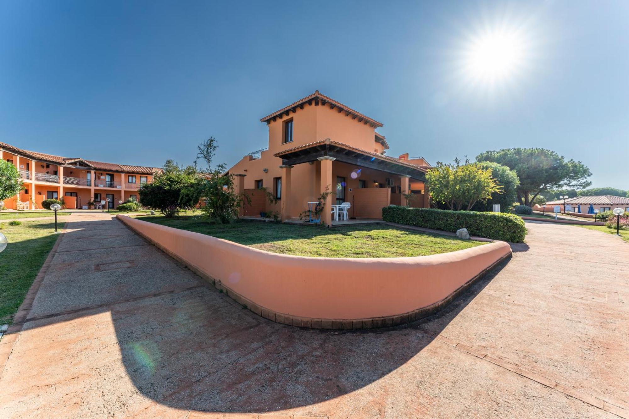 Residence Baia Dei Mirti Vignola Mare Zewnętrze zdjęcie
