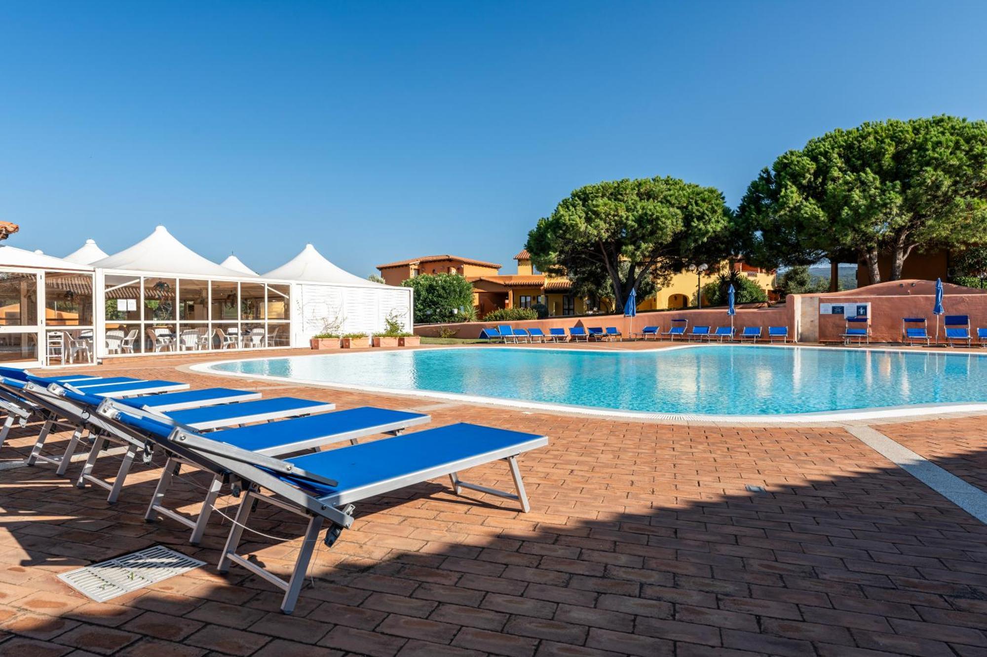 Residence Baia Dei Mirti Vignola Mare Zewnętrze zdjęcie